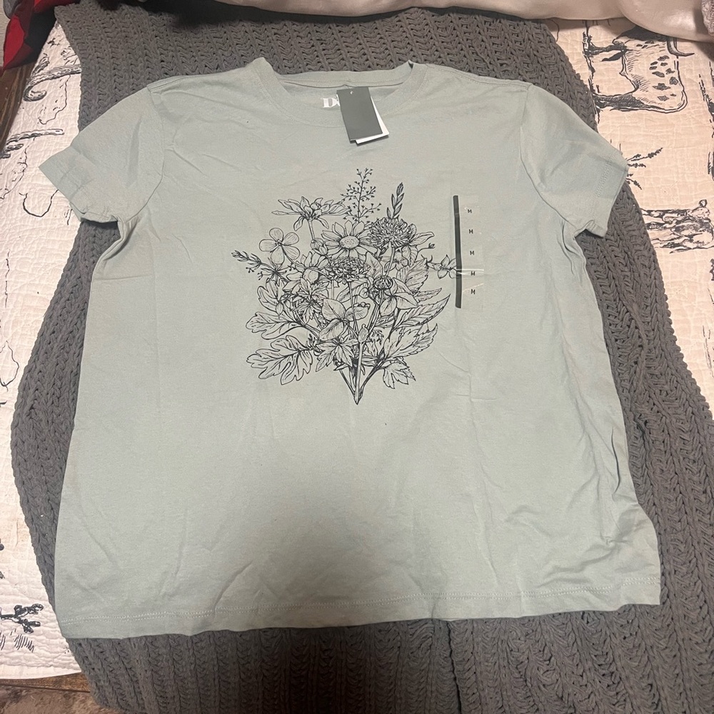 Flower tshirt
